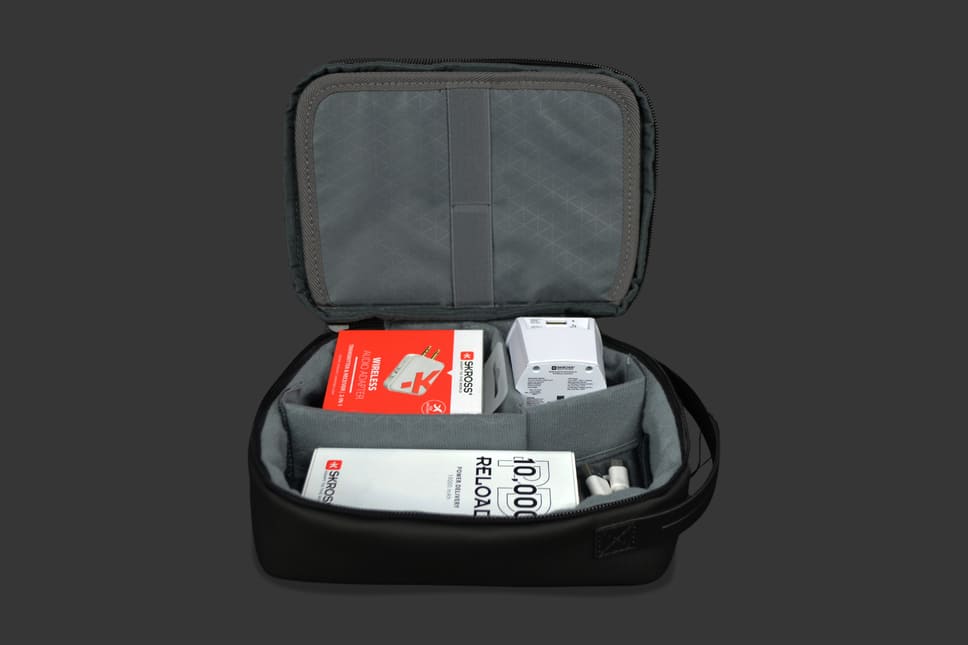 SKROSS - Gift Set of Powerbank, Audio Adapter &amp; Travel Adapter