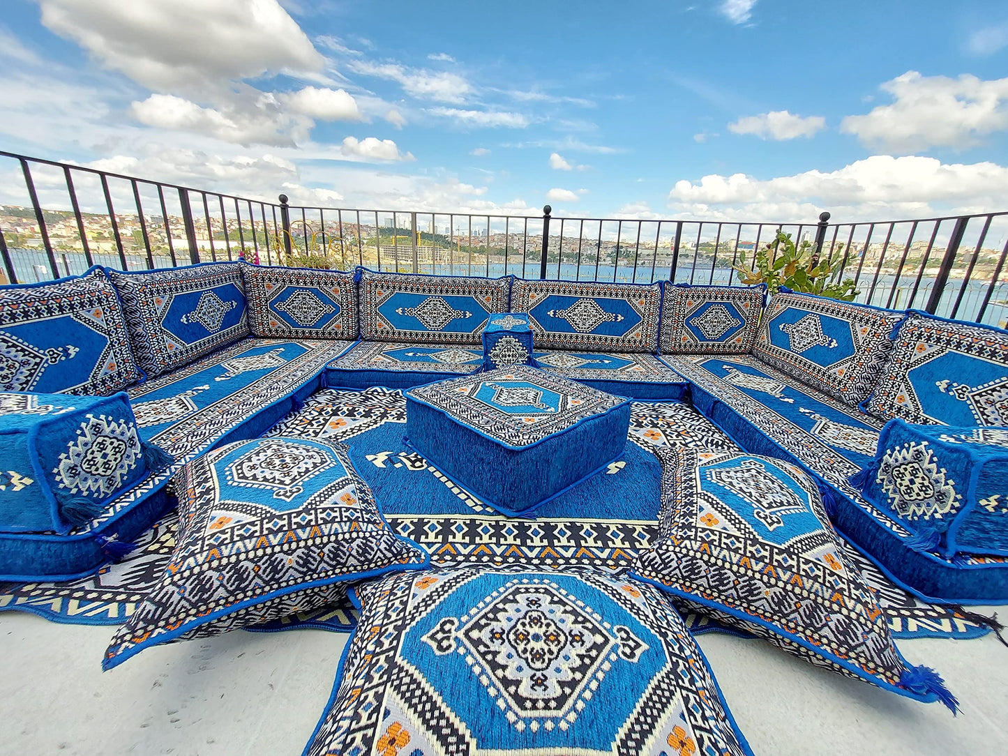 Royal Blue Arabic Floor Sofa Set – Terrace Pallet Seating, Majlis Cushions & Pouffs
