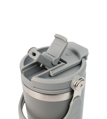 Gray insulated cup with a lid on a white background